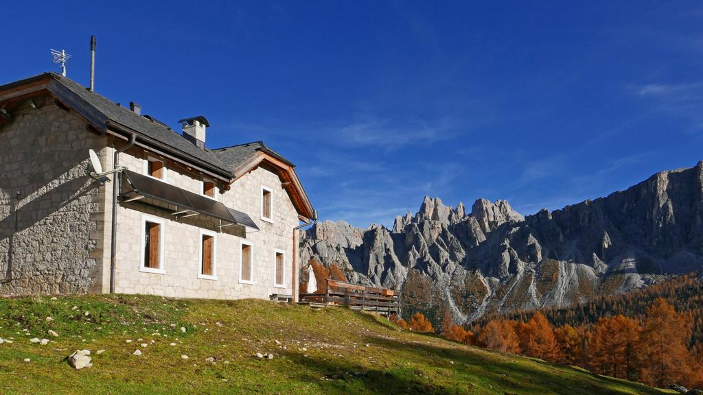 Malga Giau Hotell San Vito di Cadore Eksteriør bilde